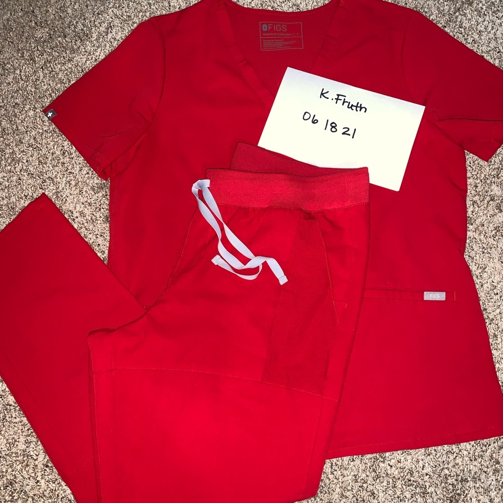 ❌❌SOLD❌❌Figs Winning Red Scrub Set
